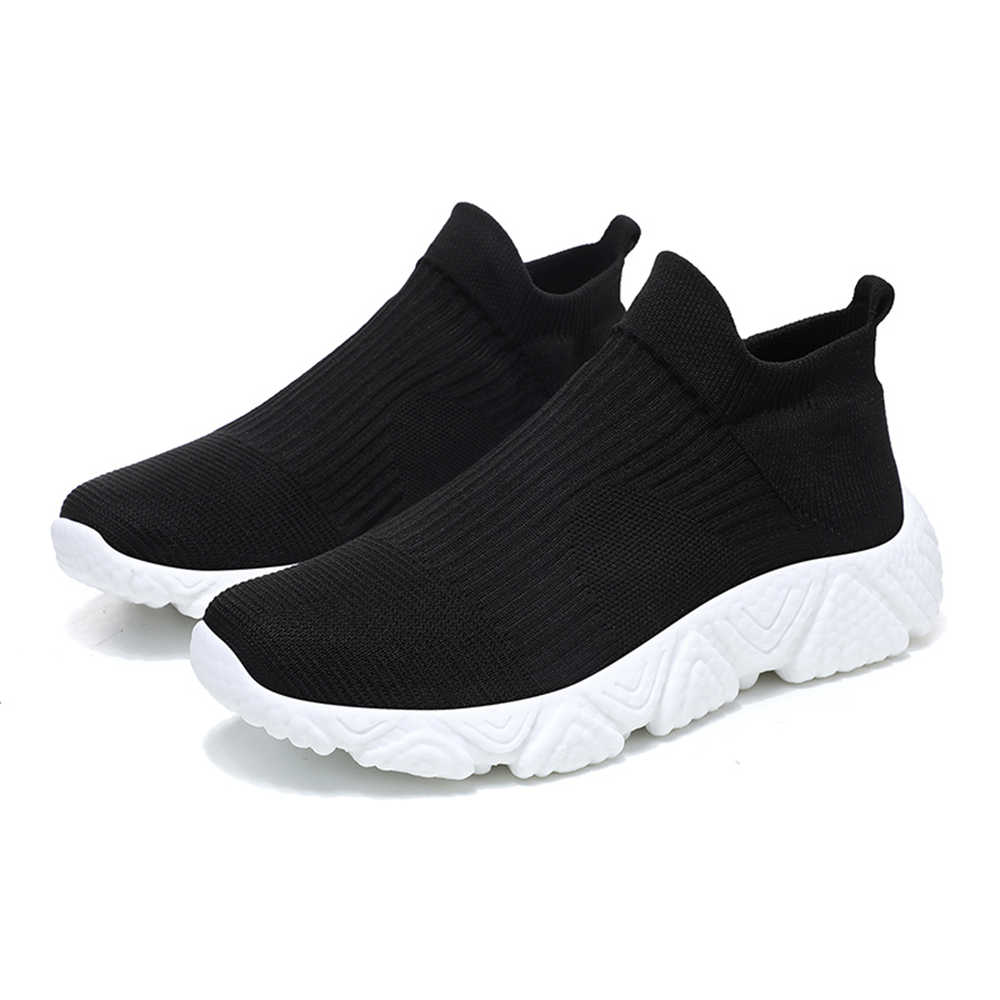 Bottes de tennis foncées taill - Men'S Shoes With Toes avis et prix